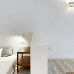 Refurbished Magic Loft Free Surf Beachfront アパート エル・メダノ
