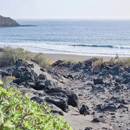 Refurbished Magic Loft Free Surf Beachfront Lägenhet El Médano