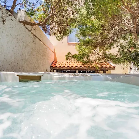 Magical Loft, Private Jacuzzi & Paradise アパート *