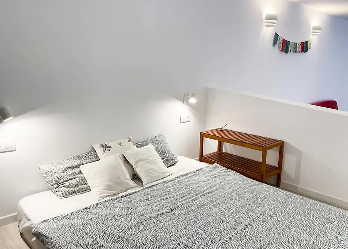 Refurbished Magic Loft Free Surf Beachfront * El Medano (Tenerife)