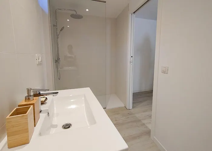 Refurbished Magic Loft Free Surf Beachfront Apartment