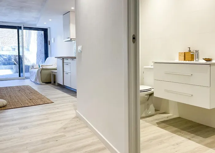 Apartment Refurbished Magic Loft Free Surf Beachfront El Medano (Tenerife)